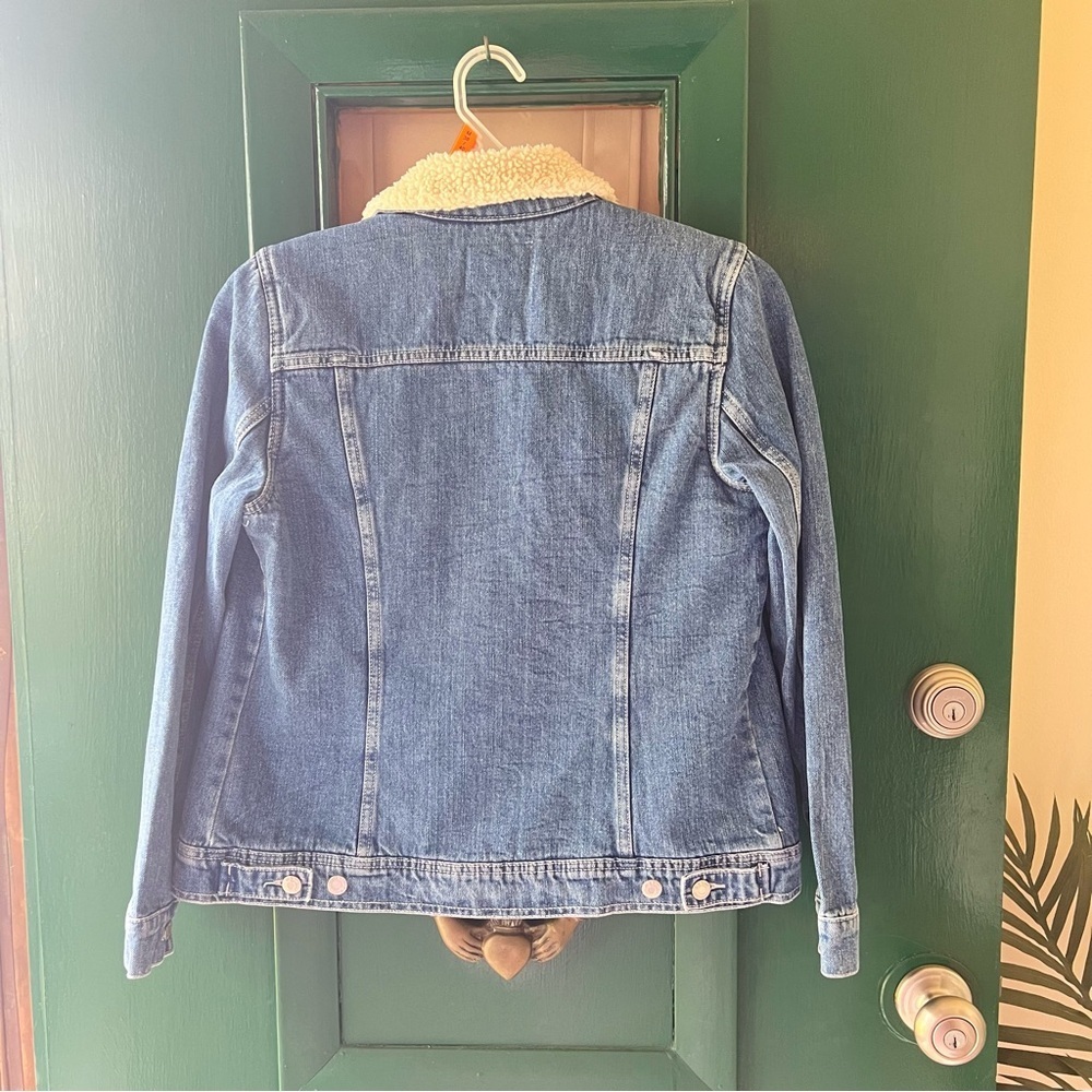 Old Navy Off-White Sherpa Jacket - Picture 5 of 5